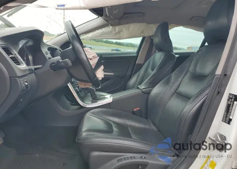 2014 Volvo S60 T5 из США, поврежденный, VIN YV1612FS2E1291527